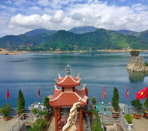 Thác bờ