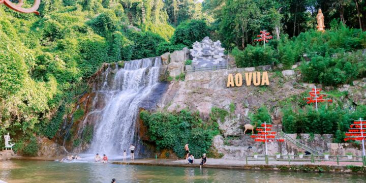 Review Trải Nghiệm Du Lịch Ao Vua 3 Ngày 2 Đêm