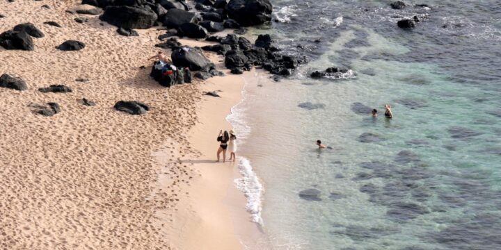 Những Địa Điểm Thích Hợp Để Tổ Chức Team Building Khi Du Lịch Phú Quý 3 Ngày 2 Đêm