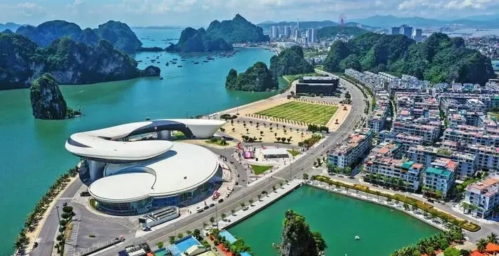 Cẩm Nang Lưu Ý Khi Du Lịch Hạ Long 2 Ngày 1 Đêm
